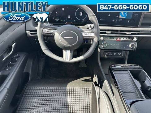 Used 2025 Hyundai Tucson SEL image 17