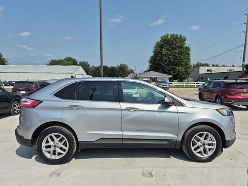 Used 2023 Ford Edge SEL w/ Convenience Package AWD/4WD image 5