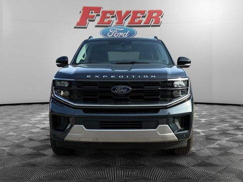 New 2026 Ford Expedition Platinum w/ Platinum Ultimate Package AWD/4WD image 8