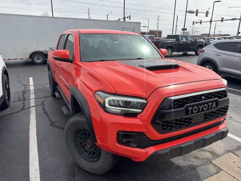 Used 2023 Toyota Tacoma TRD Pro AWD/4WD image 2