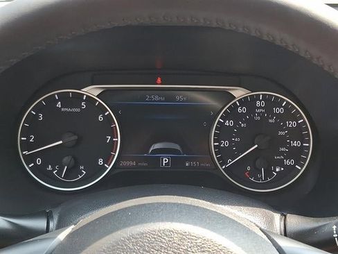 Used 2021 Nissan Sentra SV w/ Trunk Package image 20