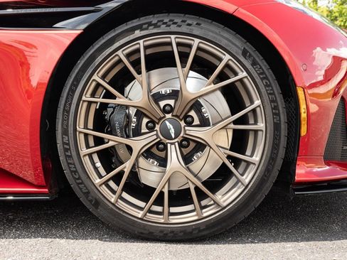 Used 2025 Aston Martin DB12 Convertible RWD image 59