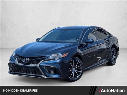Used 2021 Toyota Camry SE w/ Convenience Package