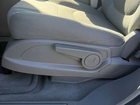 Used 2017 Chevrolet Traverse LS image 17