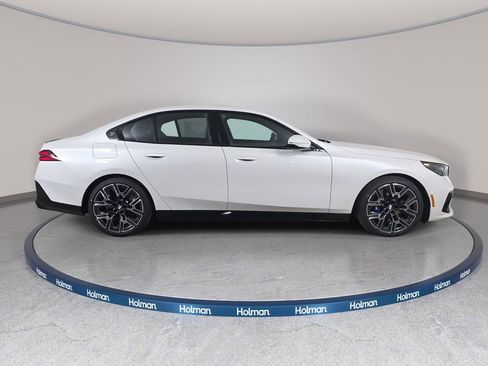 New 2026 BMW 540i xDrive 540i xDrive w/ M Sport Package image 4