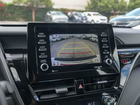 Used 2024 Toyota Camry SE FWD image 23