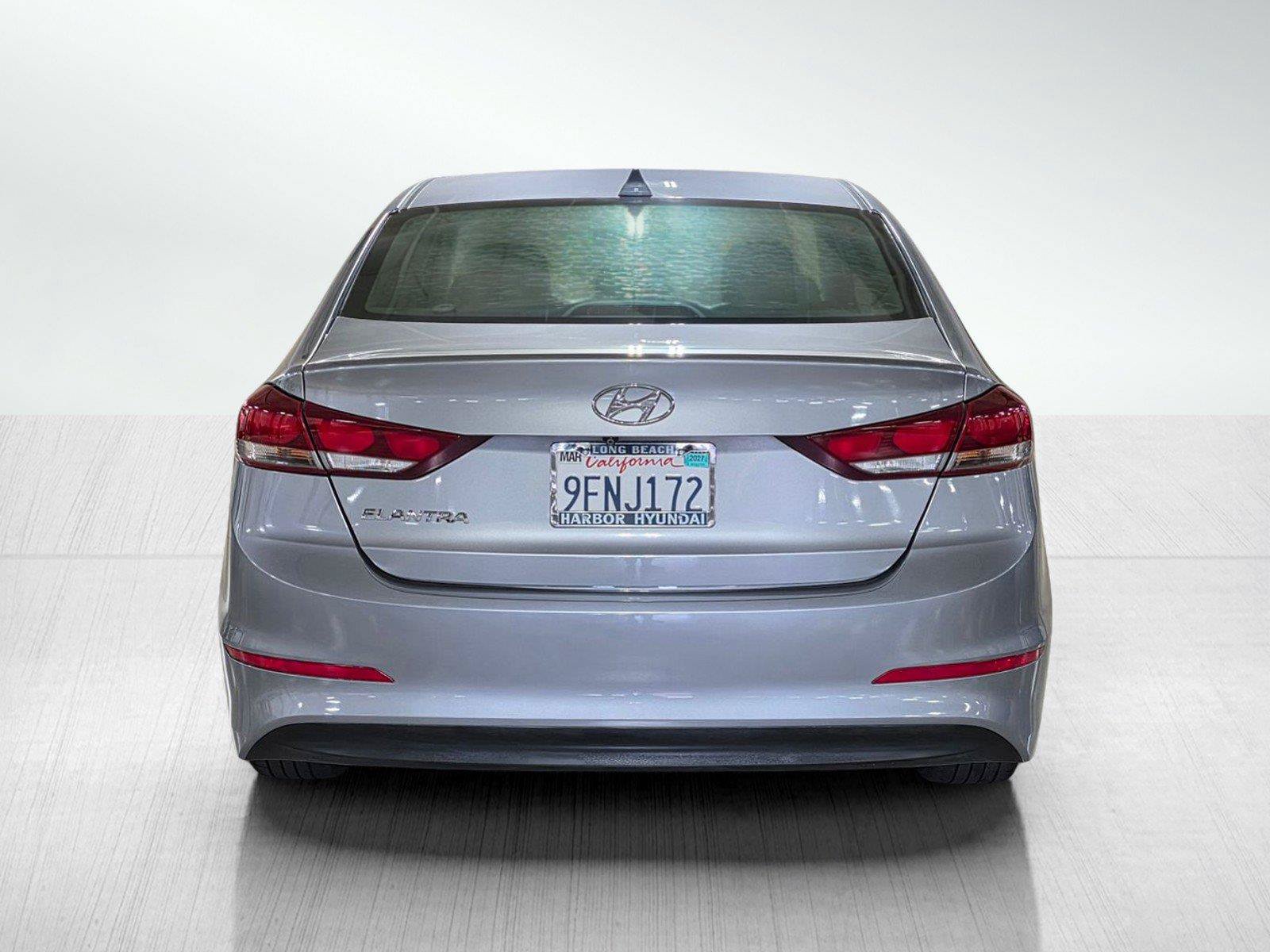 Used 2017 Hyundai Elantra SE FWD image 6