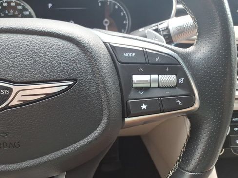 Used 2024 Genesis G70 2.5T RWD image 21