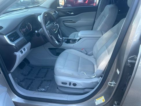 Used 2023 GMC Acadia SLE w/ Driver Convenience Package AWD/4WD image 12
