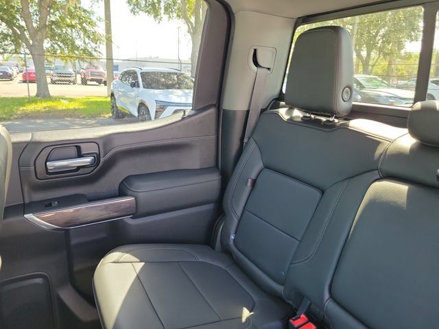 Certified 2021 Chevrolet Silverado 1500 LTZ w/ Technology Package AWD/4WD image 20