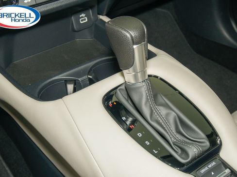 Certified 2024 Honda HR-V LX image 24