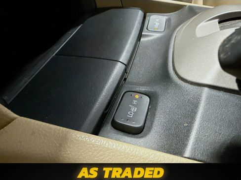 Used 2010 Honda Accord EX-L image 19