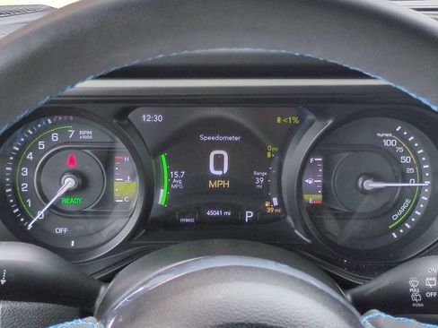 Used 2024 Jeep Wrangler High Altitude AWD/4WD image 27