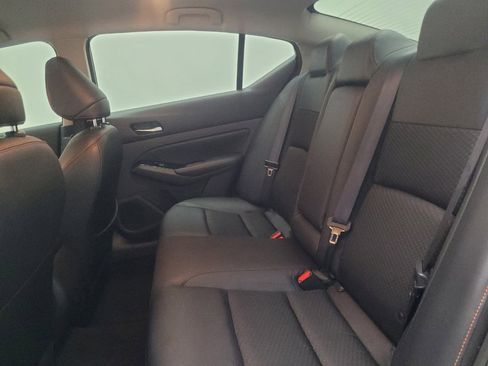 Used 2023 Nissan Altima 2.5 SR image 18