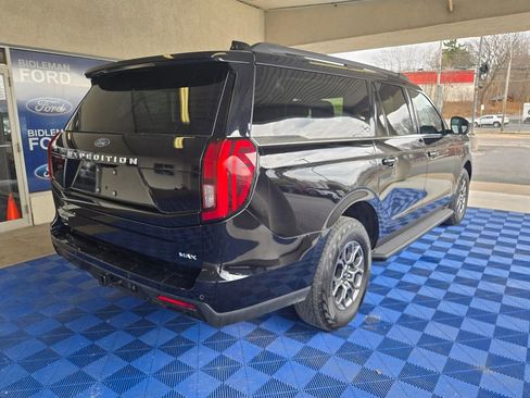 Used 2025 Ford Expedition Max Active image 5