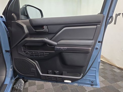 Used 2026 Toyota 4Runner TRD Off-Road Premium image 12