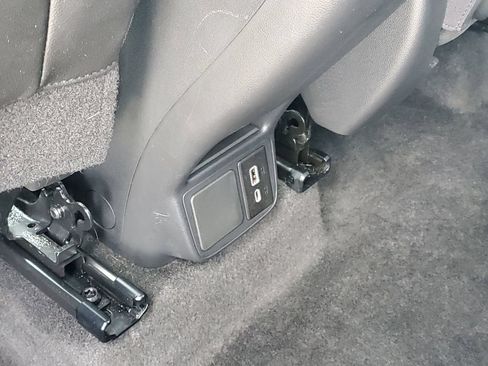 Used 2023 Buick Encore GX Select FWD image 11