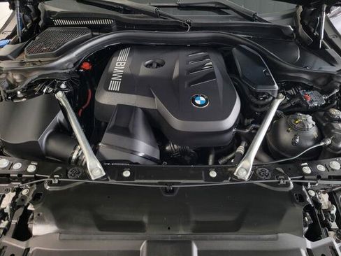 Certified 2025 BMW 530i image 11