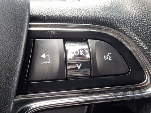 Used 2022 Lincoln Nautilus FWD image 22