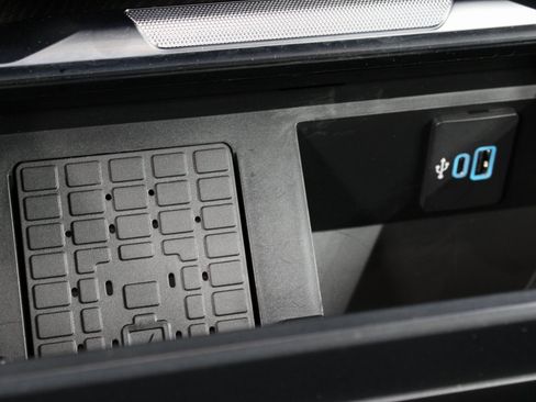 Used 2025 Ford F450 Platinum w/ FX4 Off-Road Package image 73