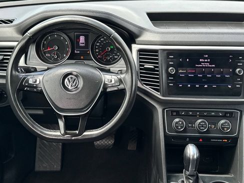Used 2019 Volkswagen Atlas SE FWD image 14