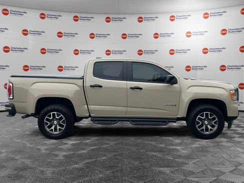 Used 2022 GMC Canyon AT4 image 6