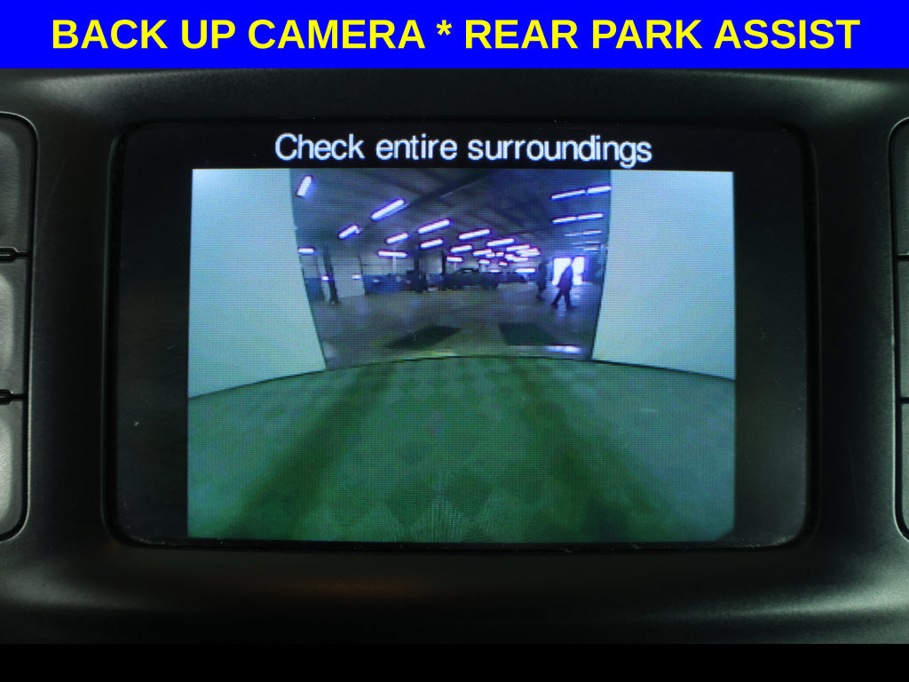 Used 2017 Jeep Cherokee Latitude AWD/4WD image 7