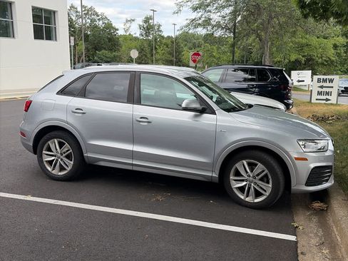 Used 2018 Audi Q3 2.0T Premium AWD/4WD image 5