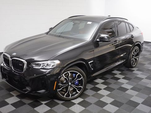 Used 2025 BMW X4 M w/ Executive Package image 2