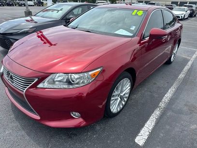 Used 2014 Lexus ES 350 w/ Luxury Package