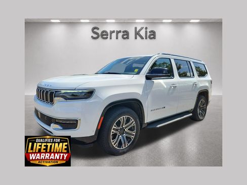 Used 2024 Jeep Wagoneer Series II w/ Flexible Seating Group AWD/4WD image 1