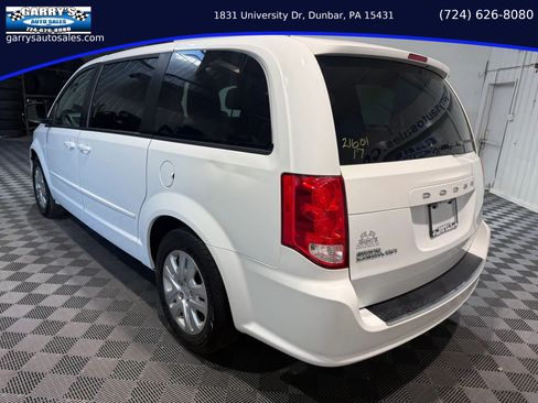 Used 2017 Dodge Grand Caravan SE FWD image 7