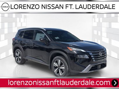 New 2025 Nissan Rogue SL w/ Tech Package