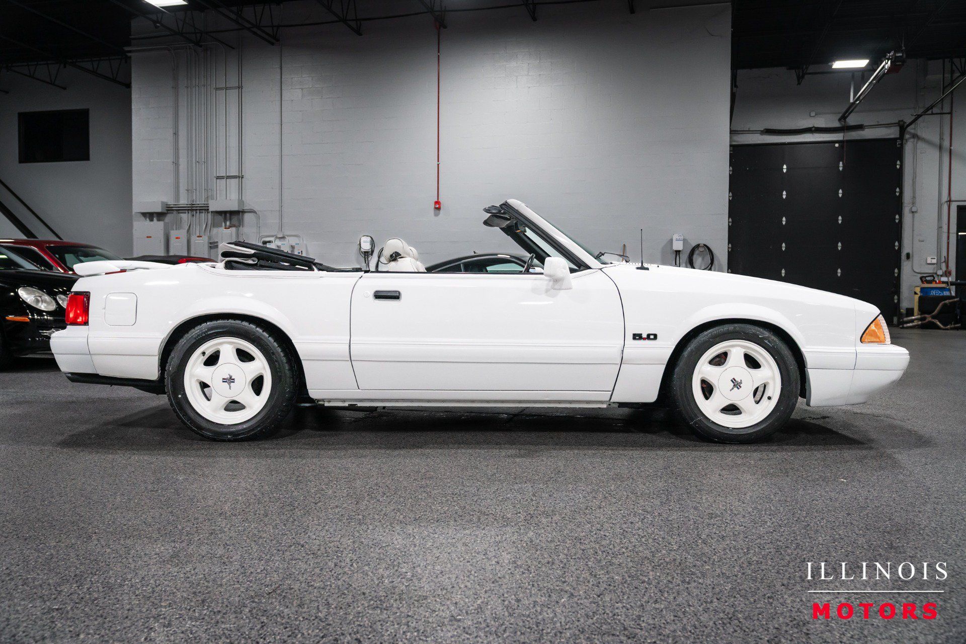 Used 1993 Ford Mustang LX RWD image 6