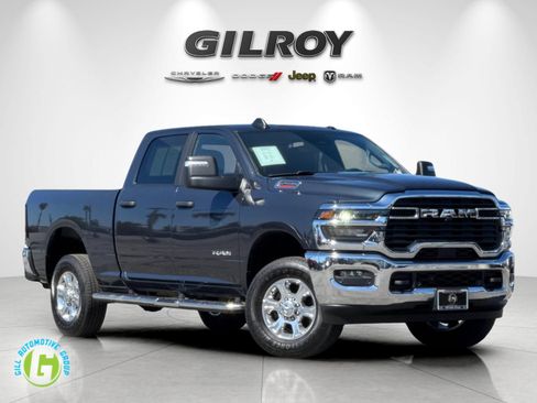 Used 2025 RAM 2500 Big Horn AWD/4WD image 1