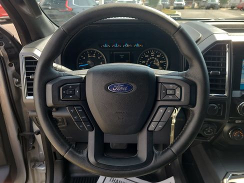 Used 2016 Ford F150 XLT w/ Equipment Group 301A Mid RWD image 23