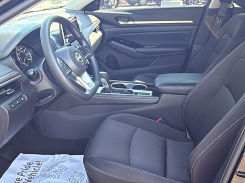 Certified 2023 Nissan Altima 2.5 SV AWD/4WD image 18
