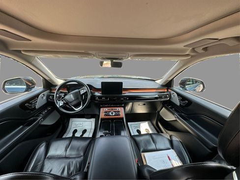 Used 2020 Lincoln Aviator Reserve w/ Equipment Group 202A AWD/4WD image 28