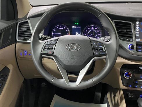 Used 2016 Hyundai Tucson Limited w/ Option Group 03 AWD/4WD image 13