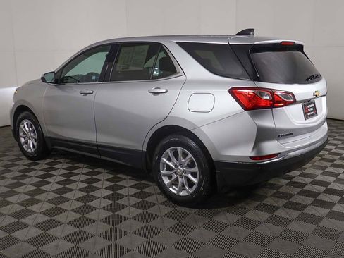Used 2020 Chevrolet Equinox LT w/ Driver Convenience Package image 12