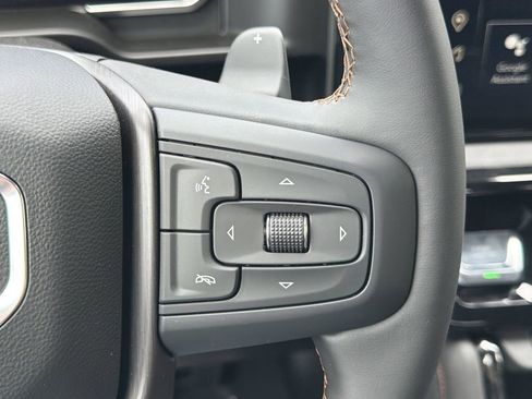New 2026 GMC Sierra 1500 AT4 w/ Technology Package AWD/4WD image 9