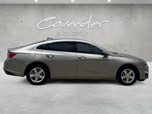 Used 2024 Chevrolet Malibu LS FWD image 17