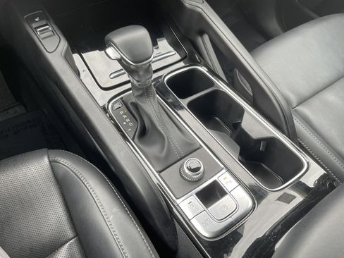 Used 2025 Kia Telluride S image 29