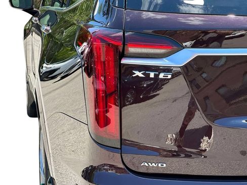 Used 2020 Cadillac XT6 Premium Luxury AWD/4WD image 26