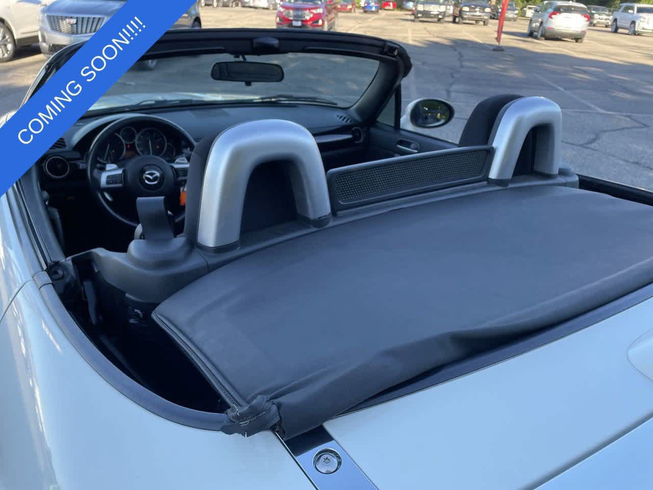 Used 2008 MAZDA MX-5 Miata Touring RWD image 18