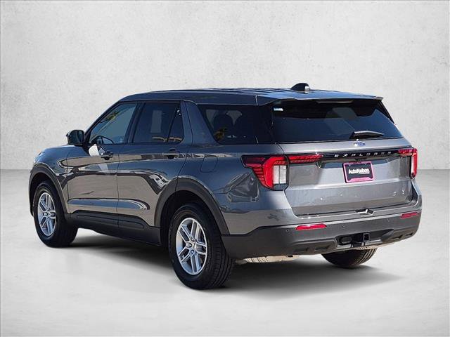 New 2026 Ford Explorer Active RWD image 9