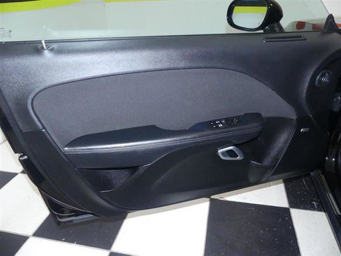 Used 2022 Dodge Challenger GT image 22