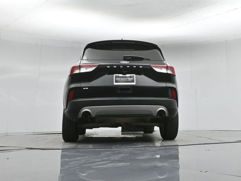 Certified 2022 Ford Escape SE image 45