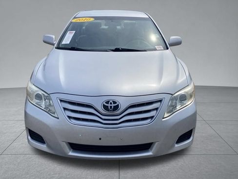 Used 2010 Toyota Camry FWD image 17