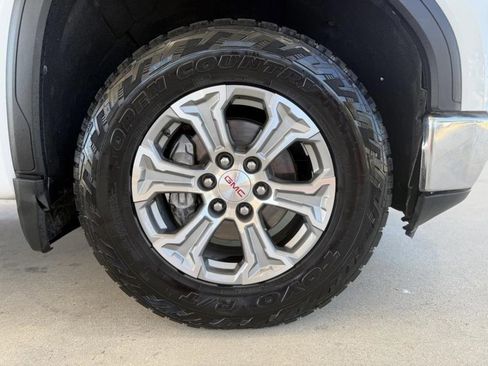 Used 2021 GMC Sierra 1500 SLT w/ SLT Convenience Package image 14